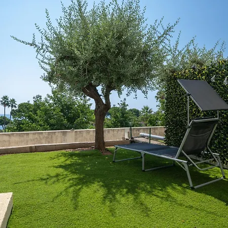 Relaxation 2 Steps From The Sea - Terrace / View Apartament